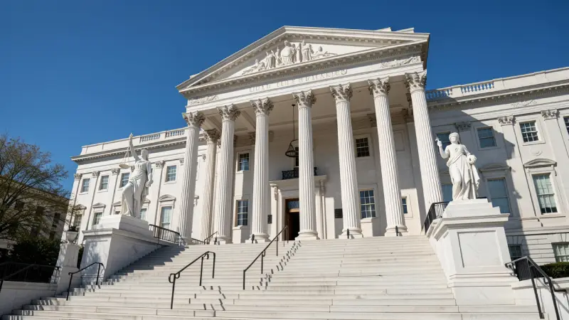 Personal injury lawsuit courthouse USA 2026